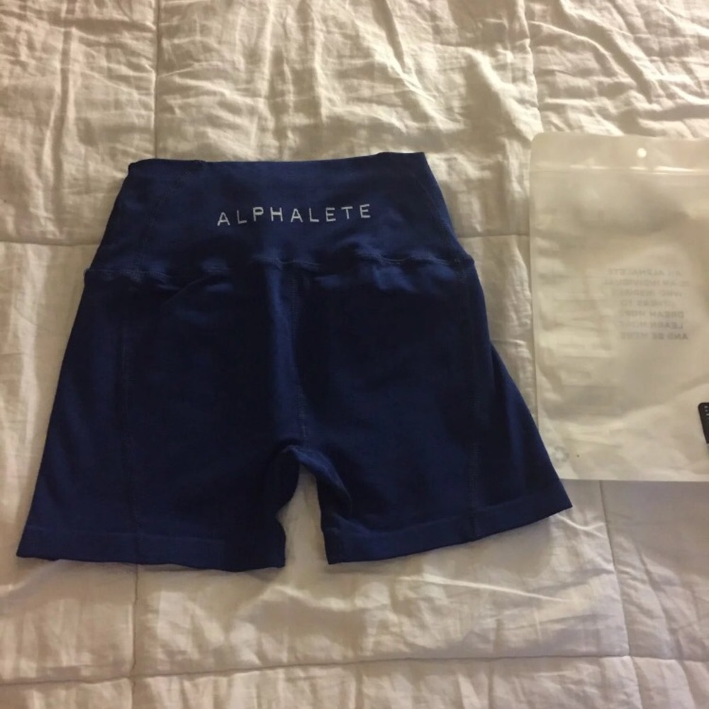 Alphalete Revival Shorts Estate Blue Small NWT - Picture 7 of 8